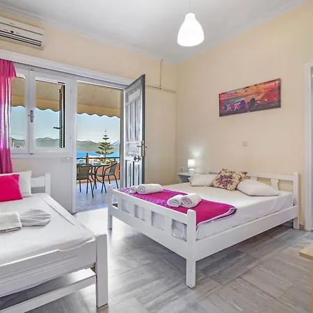 Tasoula With Sea View 2 شقة
