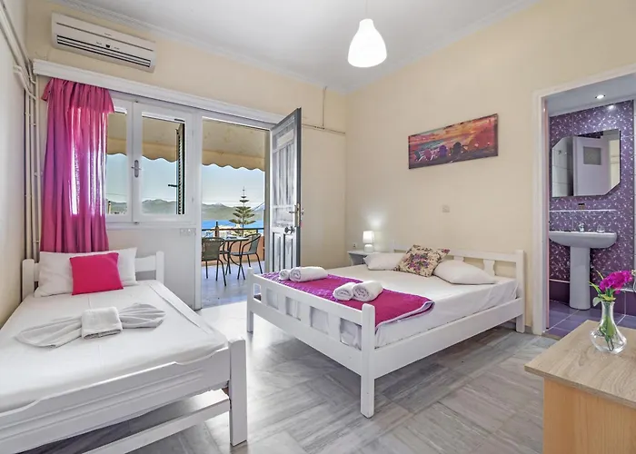 Tasoula With Sea View 2 *